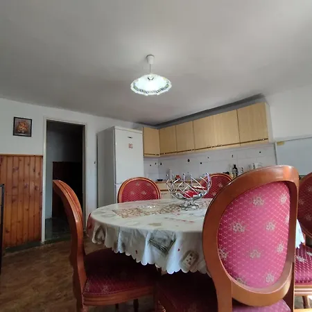 Helivilla Budget House *