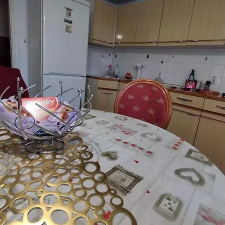 בית נופש Helivilla Budget House רייקה